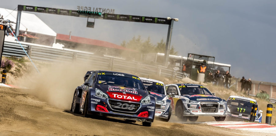 Sebastien Loeb e Peugeot dominaram o dia de Sábado